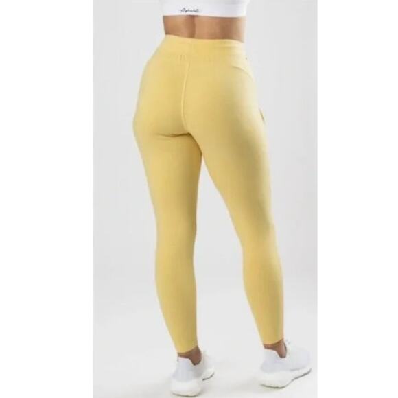 New ~ ALPHALETE  ~ Yellow Essential Core Jogger Size XXL Loungewear - Picture 2 of 9